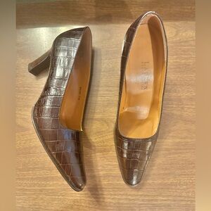 Lauren Ralph Lauren Brown Crocodile Pattern Heels Size 8.5